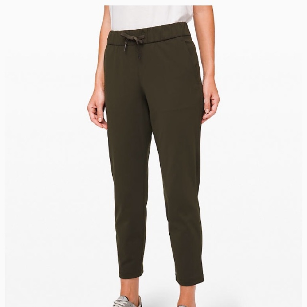 Lululemon On the Fly 7/8 Olive Pants